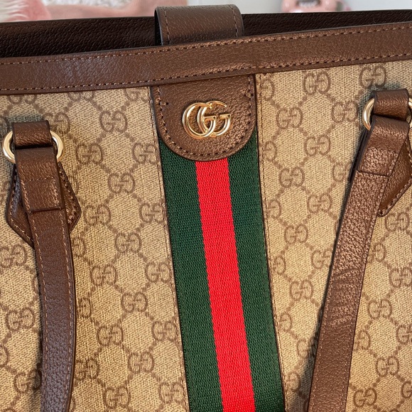 ***NOT AUTHENTIC*** Ladies G*cci Tote - Picture 3 of 3